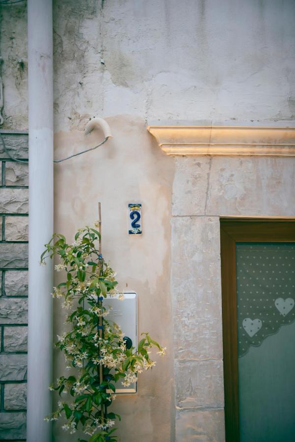 La Pietra Maga Villa Martina Franca Buitenkant foto